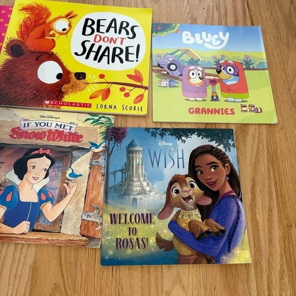 Children Kids Book Bundle Lot Wish Disney Snow White Looney Tunes Taz - Picture 4 of 4